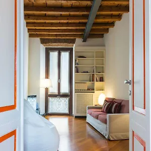  Apartment Brera 20 Italy