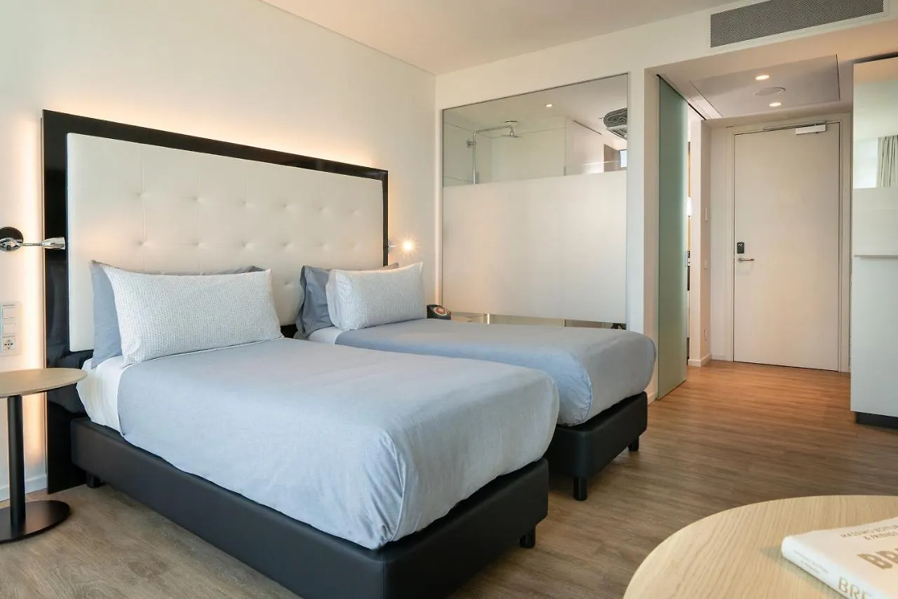 Innside By Melia Milano Torre Galfa 4*,