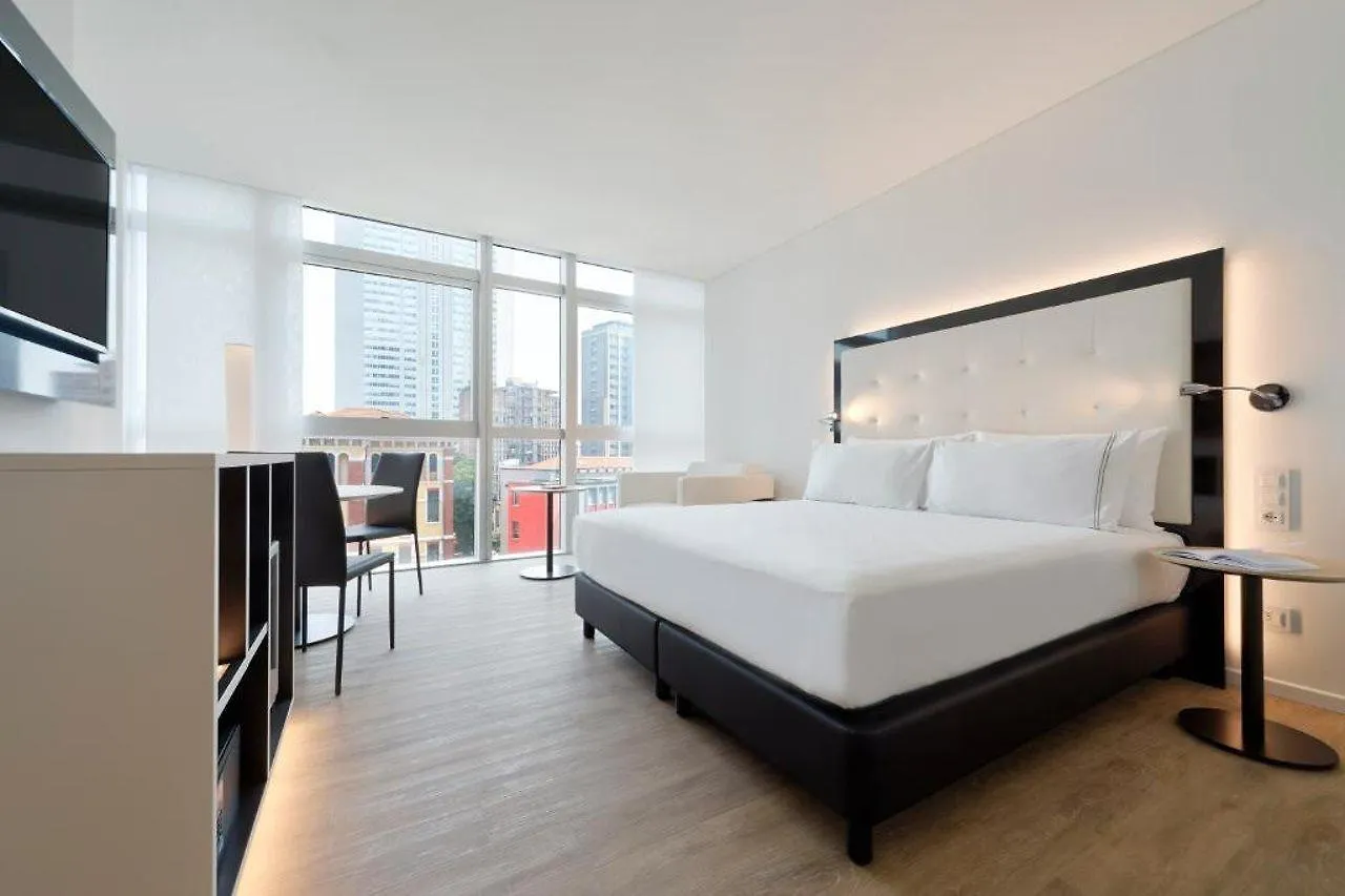 Innside By Melia Milano Torre Galfa 4*,
